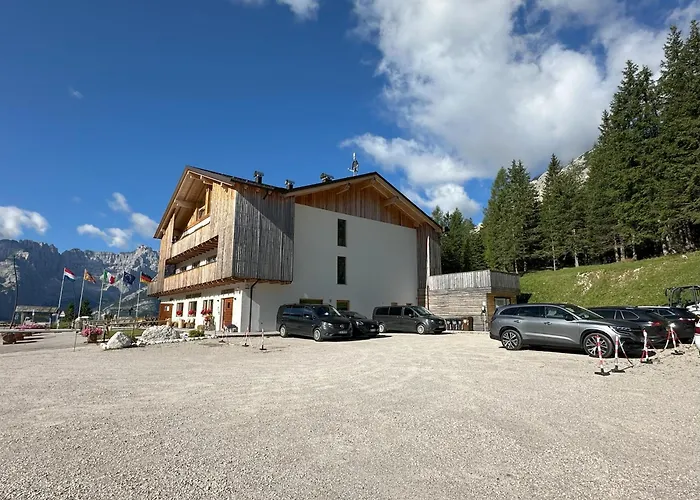 Apartmanhotel Alpenrose Misurina