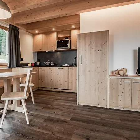 Alpenrose アパートホテル ミズリーナ