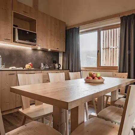 アパートホテル Alpenrose ミズリーナ