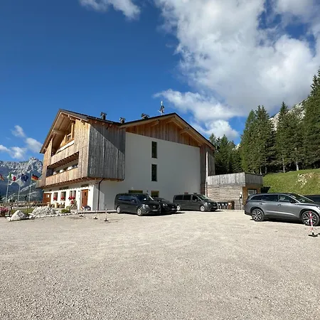 Apart Otel Alpenrose Misurina